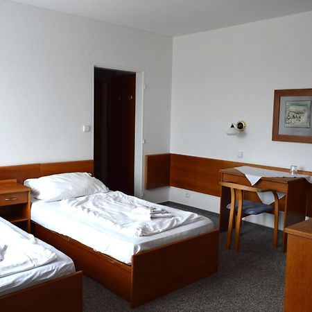 Hotel Peliny Chocen Exteriér fotografie